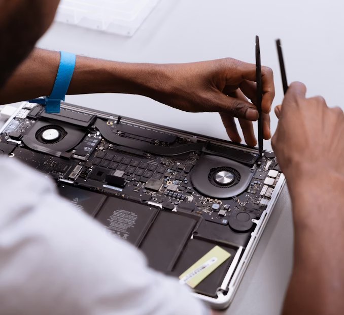 Soporte técnico y mantenimiento de equipos informáticos